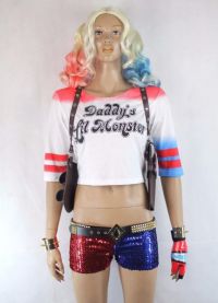 oblačila Harley Quinn
