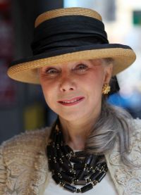 klobouky pro ženy po 50 letech3
