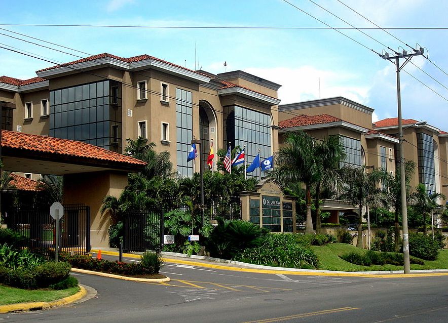 Эредия - деловой центр Коста-Рики