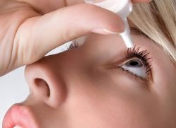 herpetički keratitis u oku