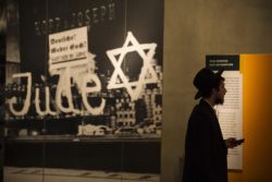 Ден на възпоминанието на Холокоста1