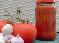 jak zrobić domowej roboty adzhika z pomidorów