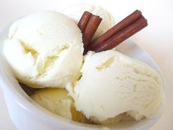 Рецепта за домашен сметанов сладолед
