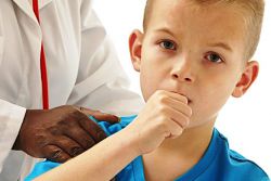 jak se astma začíná u dětských příznaků