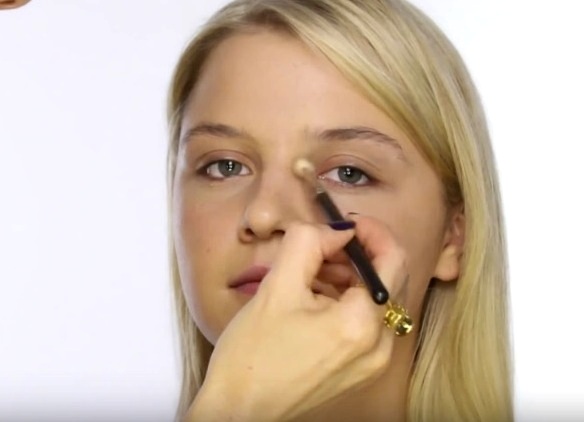 kako uporabiti korektor v obraznem koraku po 5. koraku