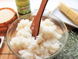 jak gotować ryż do roli w powolnej kuchence