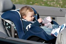 kako izbrati otroški avto sedež