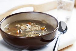 zupa jarzynowa z grzybami
