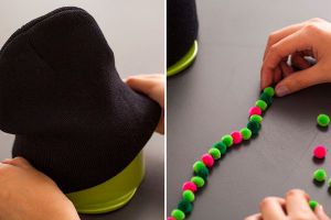 Како украсити плетену капу8