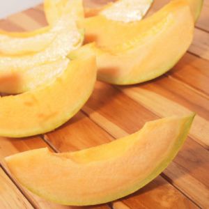 kako služiti melon na mizi