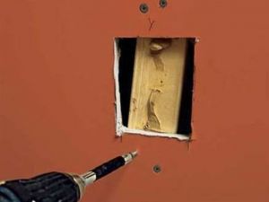 Kako zatvoriti rupu u drywall7