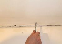 Kako popraviti stropni rob 3