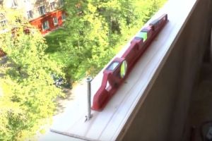 Jak glazovat balkon s vlastními rukama5