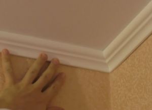 Как да лепираш тавана на перваза със собствените си ръце 14