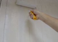 Jak przyklejać tapety na wall6