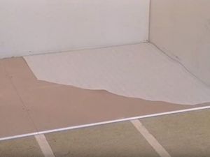 Как да изолирате пода в частна къща10