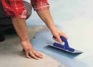 Как да поставите плочки на пода