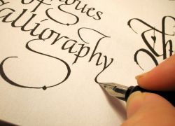 как да научите калиграфски почерк