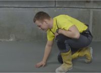 Jak vyrovnat podlahu pod laminátem21