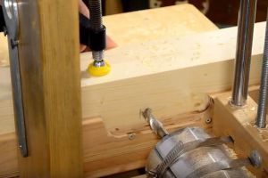 Kako napraviti krevet od drva s vlastitim rukama 16