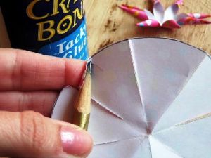 Kako napraviti pramen papira9