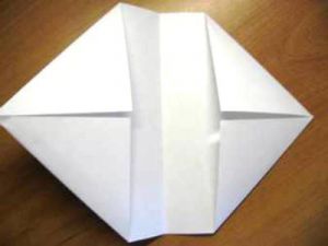 како направити папирни крекер 9