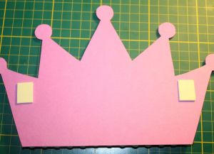 как да направите хартиена корона 24