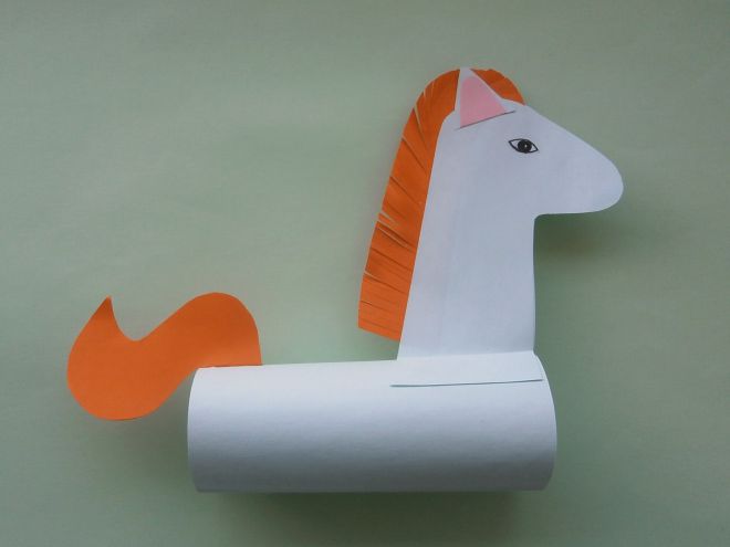 Конструирование лошадка. Лошадка поделка для детей. Поделка лошадка из бумаги. Лошадь поделка для детей. Поделки из бумаги своими руками лошади.