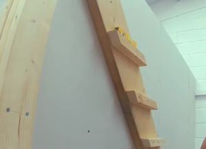 Как да направите стълба от дърво21