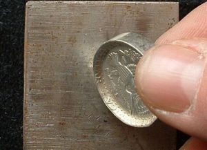 kako napraviti prsten iz novčića3