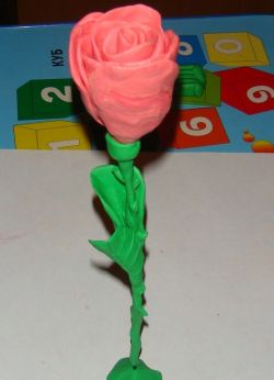 как да направите роза от пластилин 14