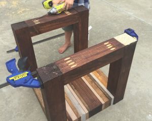 Jak zrobić stół z drewna własnymi rękami14