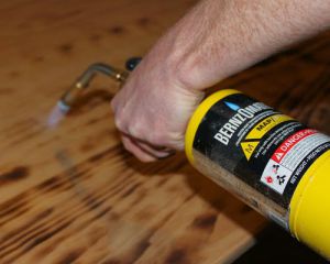 Jak zrobić stół z drewna własnymi rękami 25
