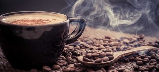 jak udělat kávu v kávovaru