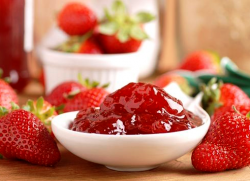как да направите сладко от ягоди