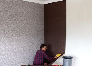 kako lijepiti vinil wallpaper15