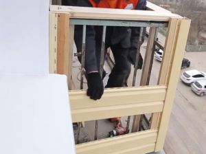Kako obložiti balkon stranišče8