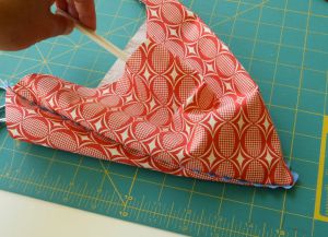 Как да шиете шал на еластична лента 6