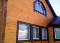 Obložení dřevěného dřevěného domu z imitace dřeva -2