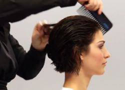 kako lijepo oblikovati kosu sa sušilom za kosu 2