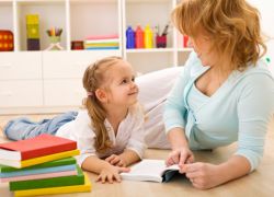 Как лесно да преподавате дете да чете от сричките