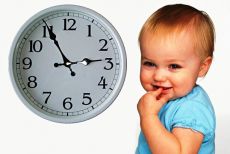 как да научиш детето да разбере времето от часовника