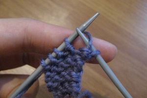 jak robić na drutach chustę (11)