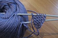 jak robić na drutach chustę (15)