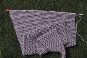 jak robić na drutach chustę (16)