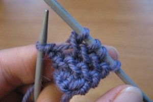 jak robić na drutach chustę (8)