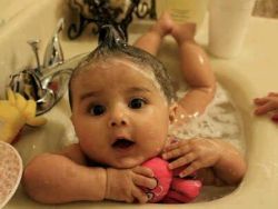 higiena noworodka dziewczynki