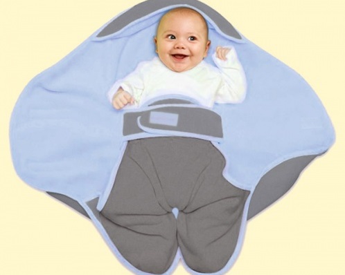 Как да обвиете бебе в одеяло 2