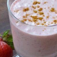 Banana, Curry in Strawberry Lassi