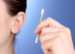 jak léčit zánět ucha doma